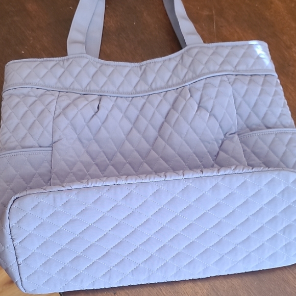 Vera Bradley Grey Quilted Tote Bag with Diamond Pattern Free Gift🤍🩶New Perfect - Picture 6 of 15